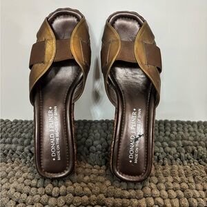 Donald J. Pliner Women's Bronze Mules